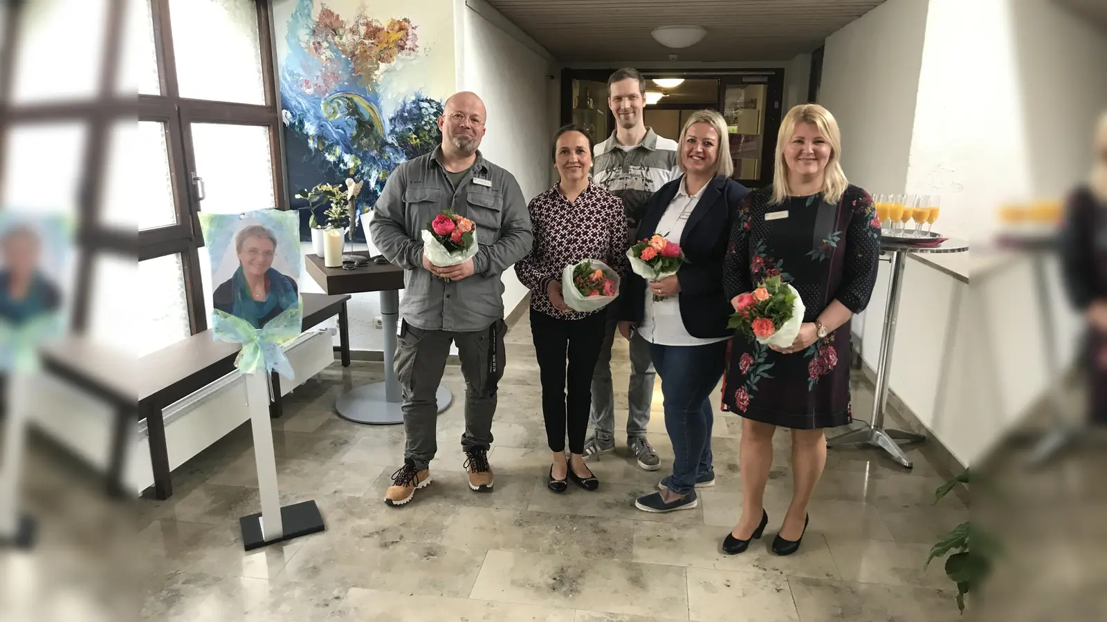 Altenheim mit schöner Erinnerungskultur: Die Projektgruppe mit Kai Hasselmann, Gordana Janjetovic, Michael Römer, Malgorzata Bachta und Pflegedienstleitung Sanja Sliskovic (v.l.)  (Foto: C.Baumann)