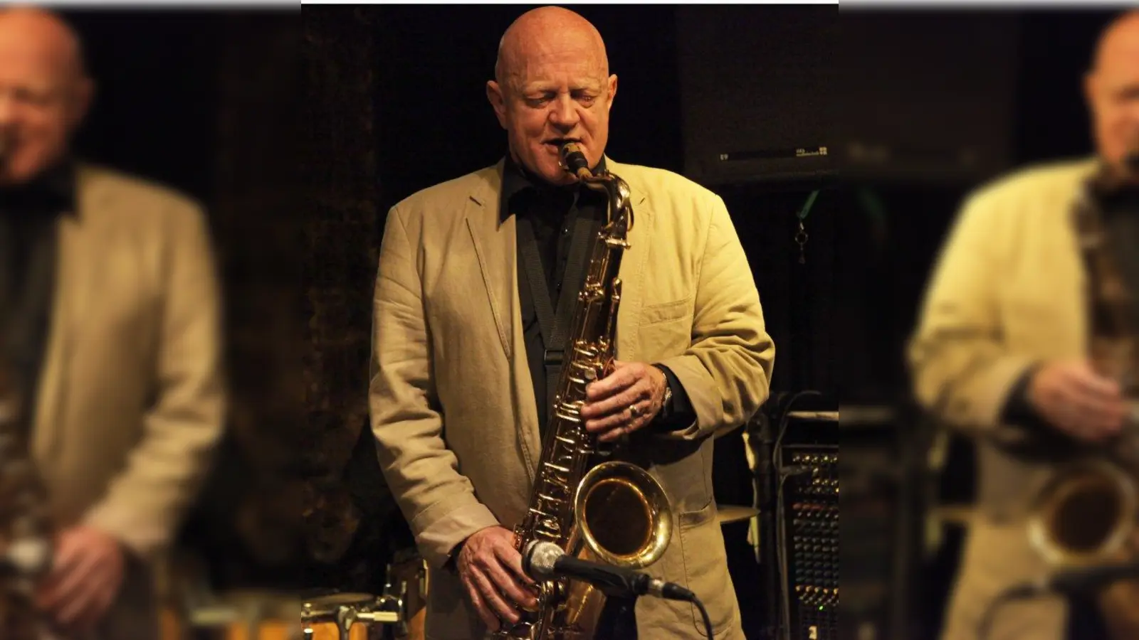 Jazzlegende Don Menza gibt zur Feier des 20-jährigen Jubiläums des Jazzclubs Laim e.V. ein Konzert im Interim. (Foto: Gerhard Richter/ Köln)