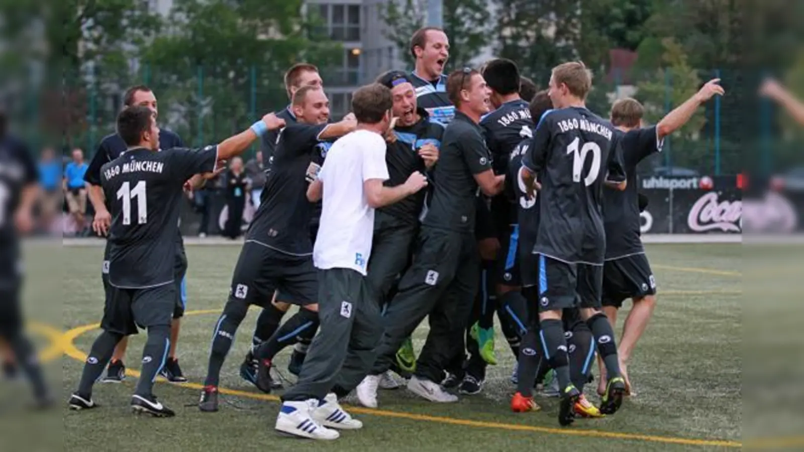 Volle Punktzahl: Die Löwen-Amateure.  (Foto: A. Wild)