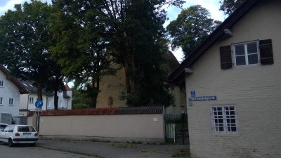 Englschalking (Foto) sowie Daglfing und Johanneskirchen spielen mit ihren historisch erhaltenen Dorfkernen eine besondere Rolle bei der angestrebten Entwicklung des Münchner Nordostens.  (Archivbild: bas)