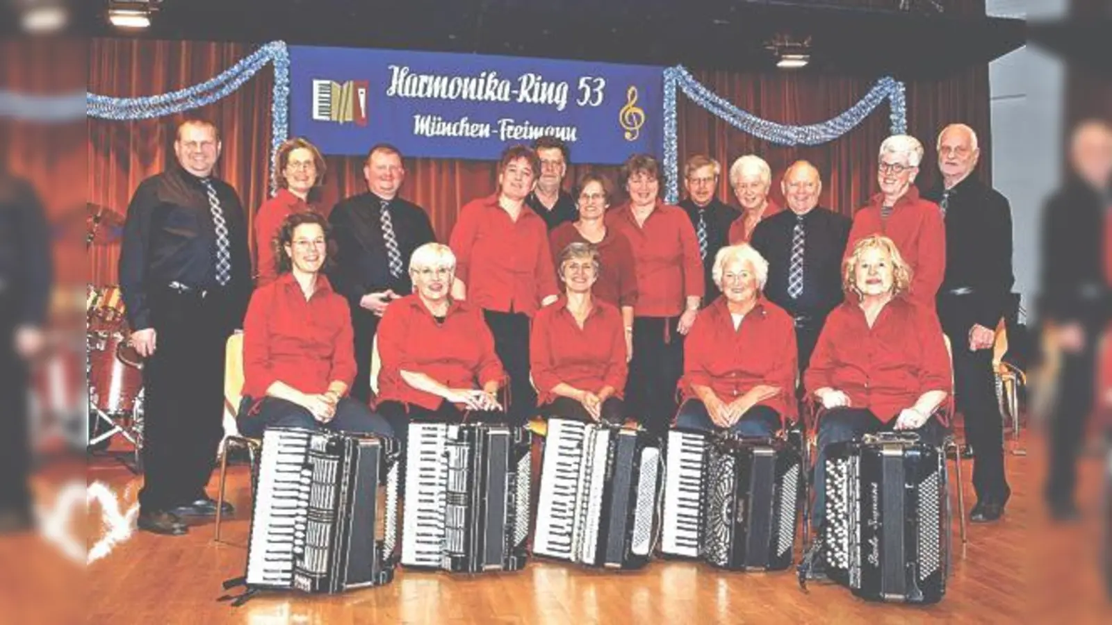 Viel Freude hatten die Musiker bei ihrem Jubiläumskonzert. Sie suchen weitere Musikanten.	 (Foto: VA)