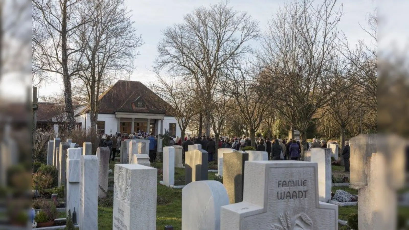Etwa 3400 Gräber gibt es auf dem Friedhof Aubing. (Foto: Bichlmayer)