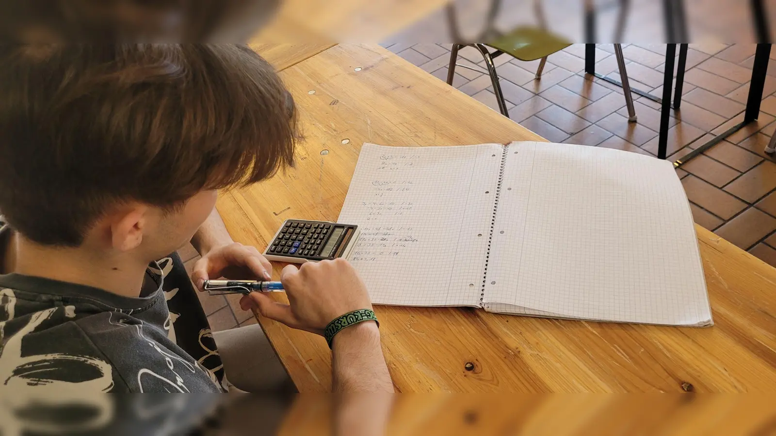 Fit für den Abschluss: 17 KJR-Freizeitstätten bieten in den Osterferien kleine und bezahlbare Lerngruppen an. (Foto:  ©Heiko_Neumann/KJR)