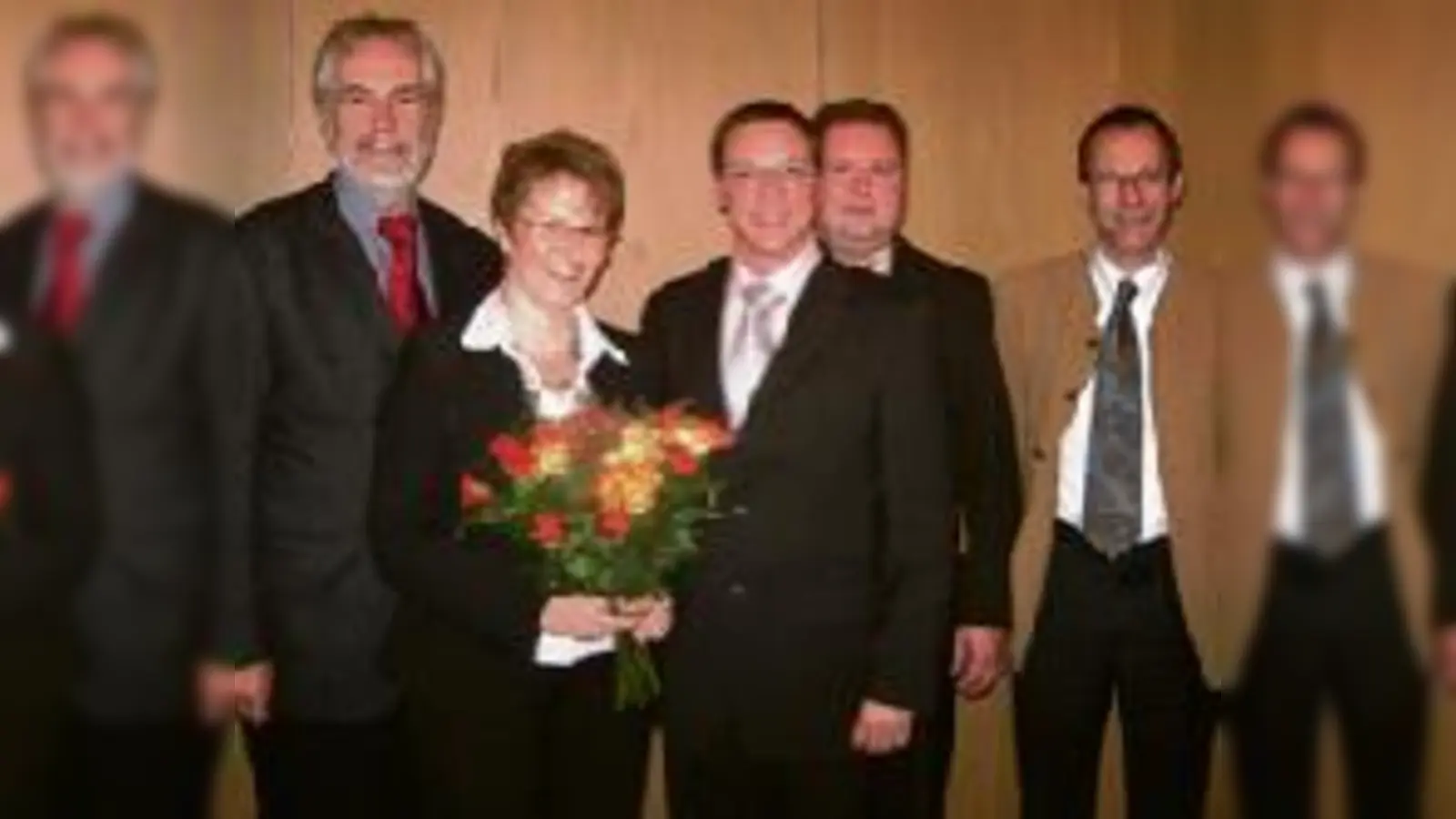 Neuer Kandidat: (v. li.) Michael Sedlmayer, Kerstin Janson, Andreas Janson, Michael Schön und Florian Ernstberger.  (Foto: VA)