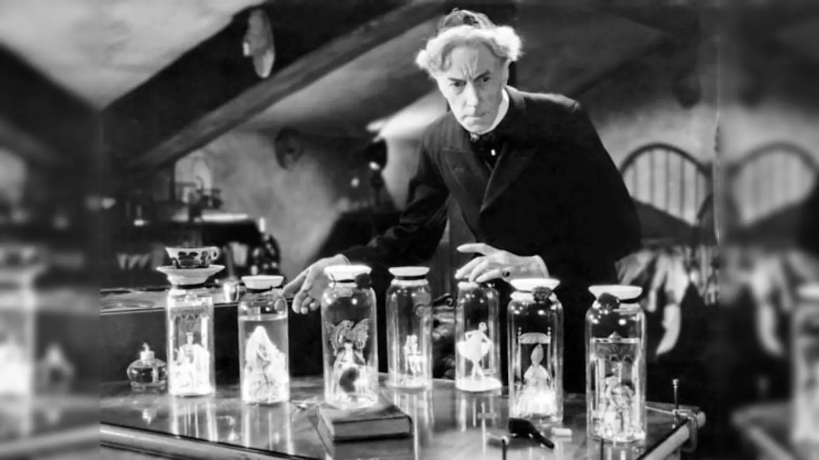 Ernest Thesiger als Doktor Pretorius in »The Bride of Frankenstein« von 1935.	 (Foto: Universal Pictures)