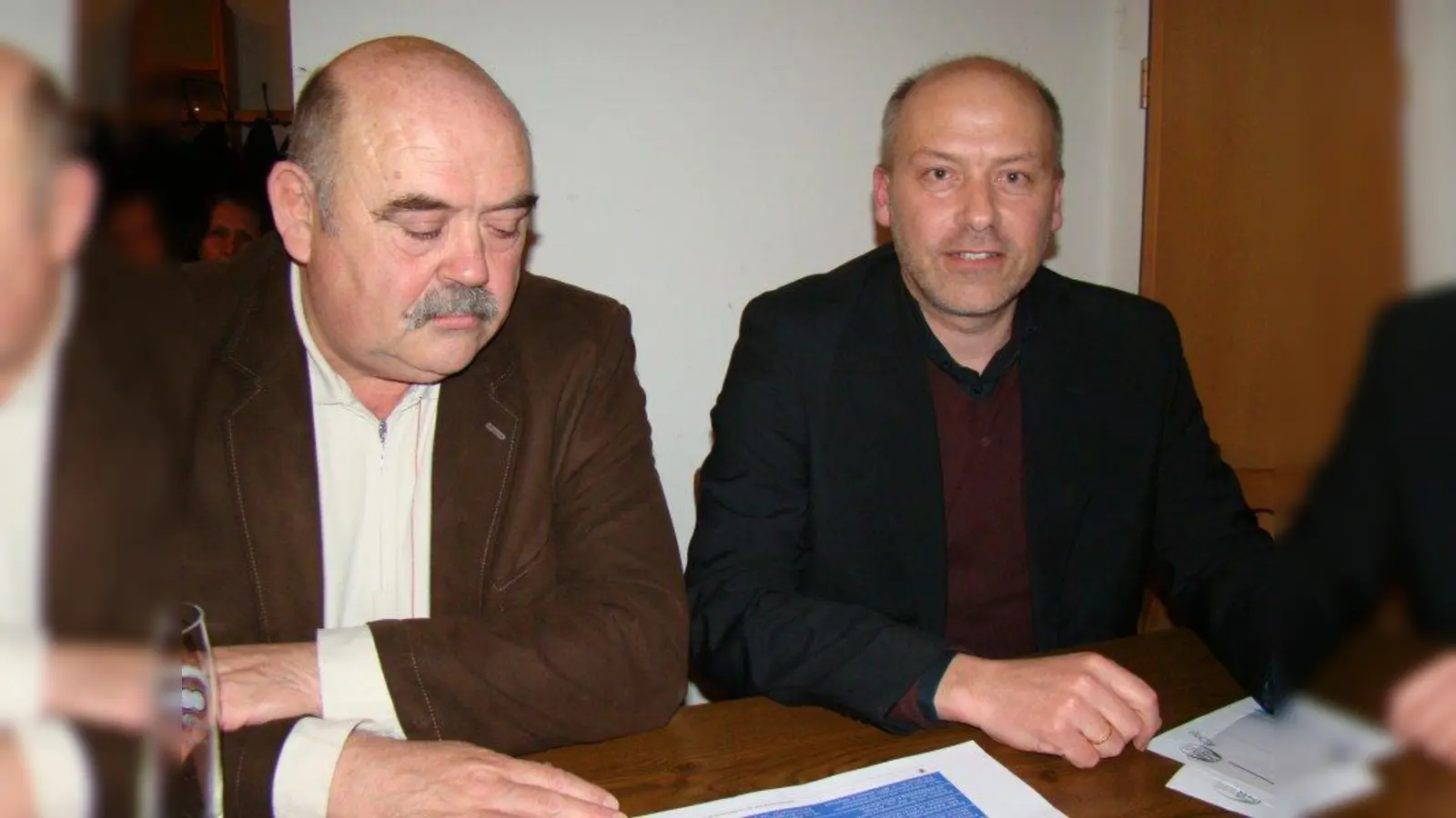 Manfred Zehetbauer und Martin Weigl stellten die Planungen der P+R-Gesellschaft vor. (Foto: pst)