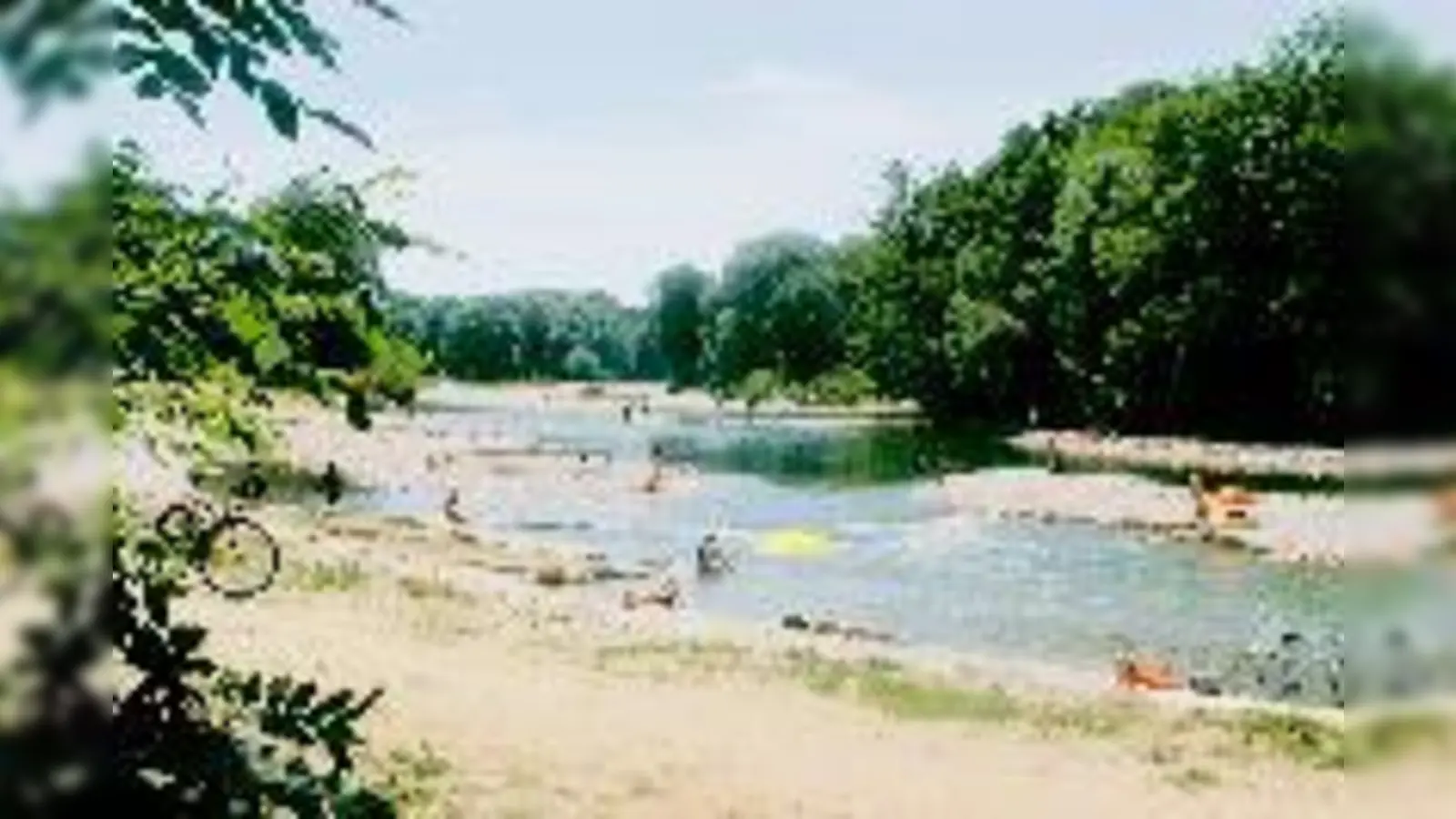 Weniger gerade und im Betonkorsett, sondern ähnlich den bereits renaturierten  (Foto: so soll der innerstädtische Isarraum aussehen.	Fotos:03münchen)