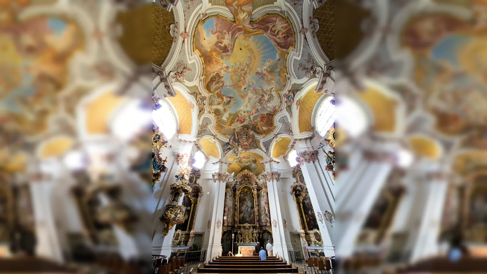 Konzert im Barockjuwel: Der Innenraum der Klosterkirche Sr. Anna (Foto: Thomas Effinger)