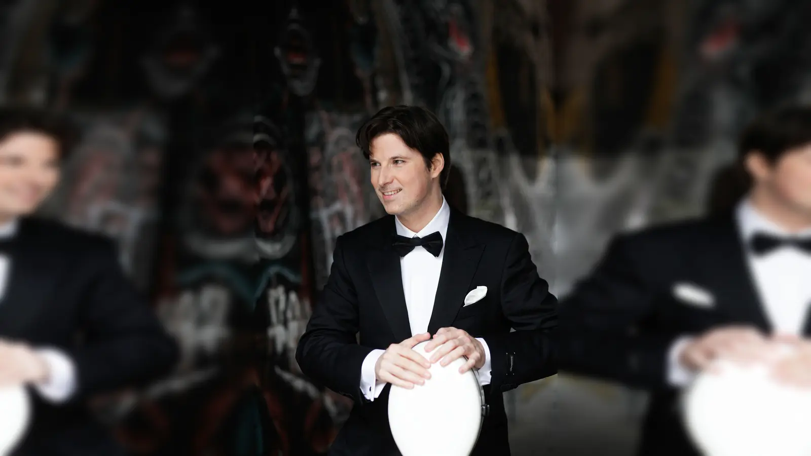 Daniel Müller-Schott (Violoncello) gehört zu dem Trio, das am 19. Juni in Grünwald auftreten wird. (Foto: uwe arens)