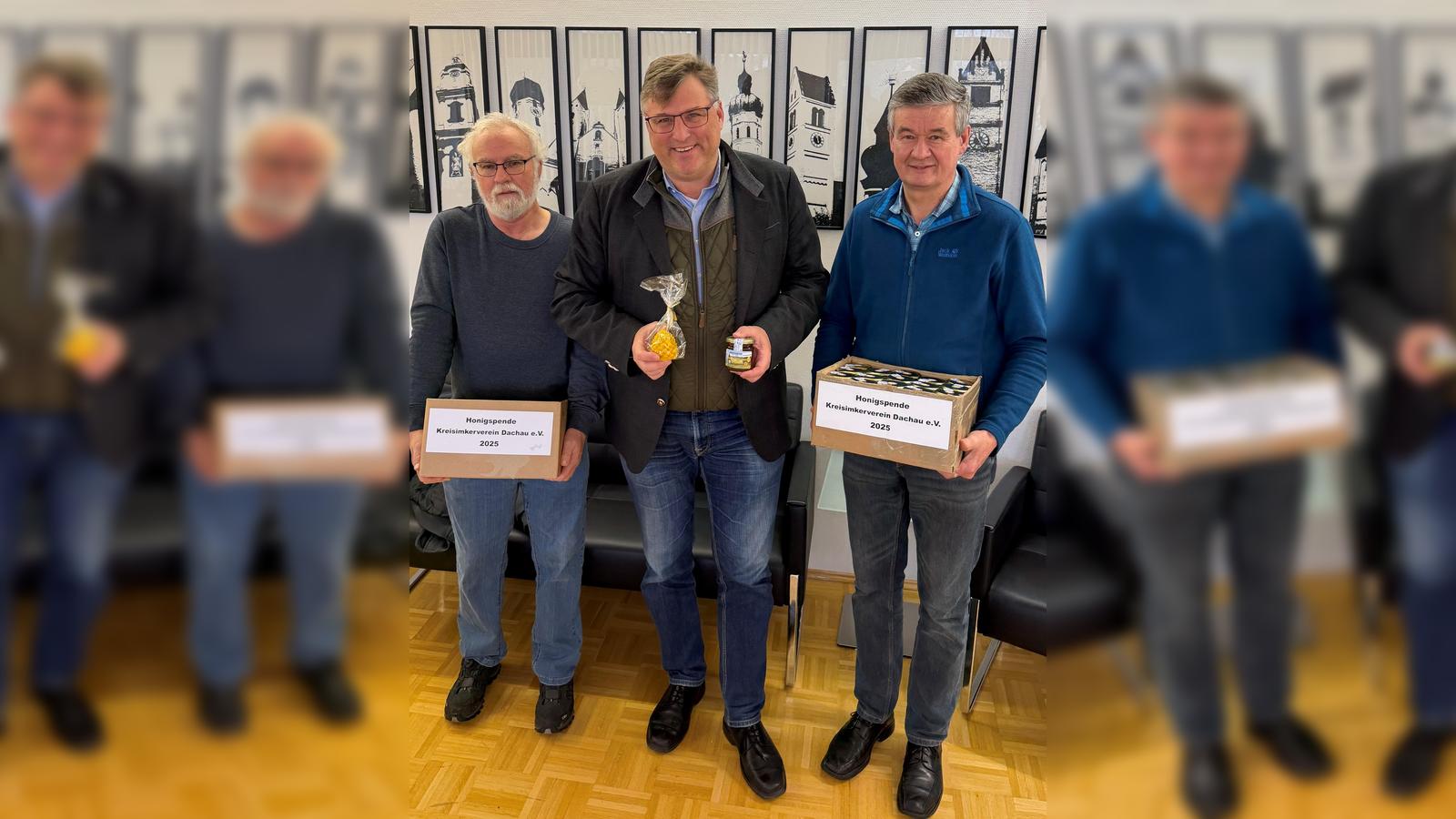 3-000-Bienenv-lker-sammelten-40-Tonnen-Honig