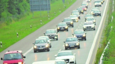 Ein Bürger fordert die beiden Autobahnen A96 und A95, die im Münchner Süden im Stadtgebiet enden, mit dem sogenannten Südring zu verbinden. (Foto: pst)