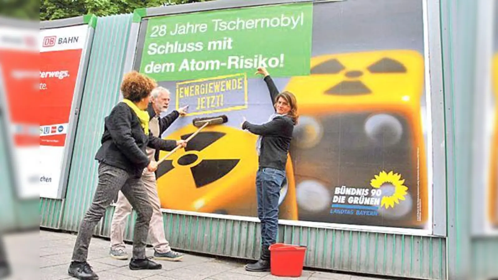 Carmen Oswald-Dullinger (BA-Mitglied), Michael Heeger und Claudia Stamm. 	 (Foto: Grüne OV Giesing)