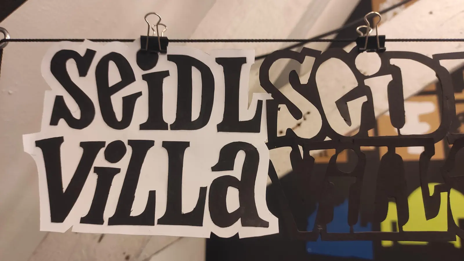 In der Grafikwerkstatt des Kulturbürgerhauses Seidlvilla wird kreativ gestaltet.  (Foto: mha)