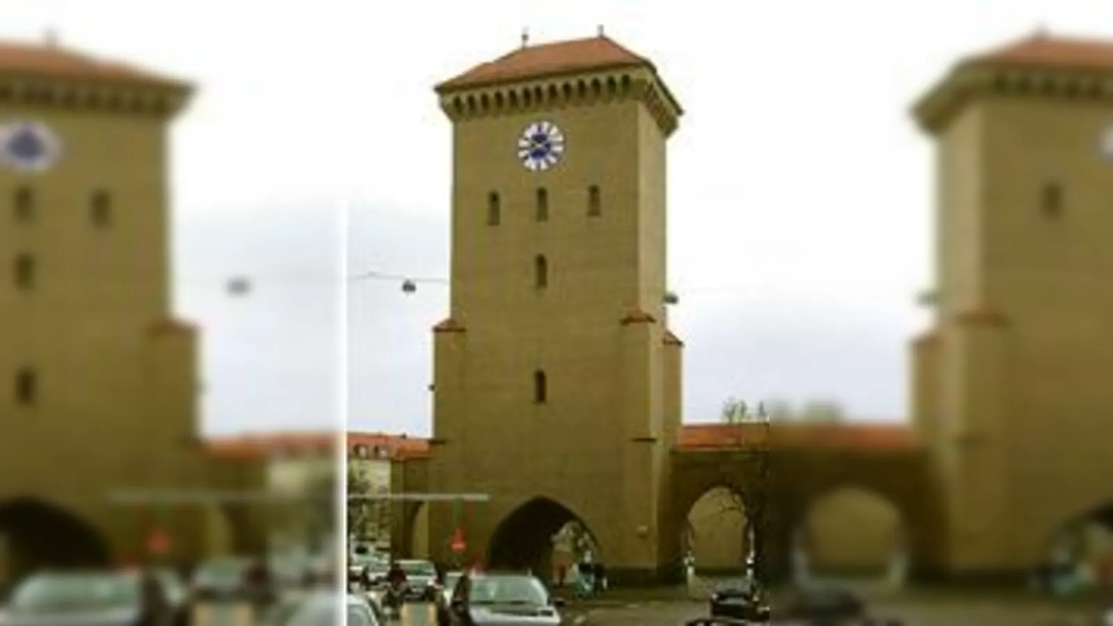 Umdenken ist bei der neuen Isartor-Uhr gefragt.  (Foto: Inés Berber)