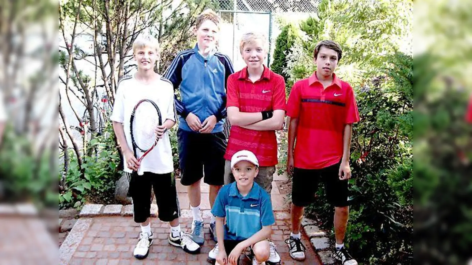 Die Bambinos (v. l.): Alexander Viebig, Jan-Paul ­Wiewer, Maximilian Ullerich, Nicholas Urbschat-­Valentine, vorne Domenico Calabrese.	 (Foto: Verein)