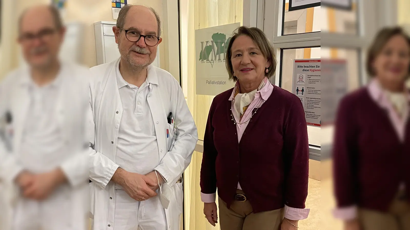 Dr. Hans Pohlmann und Verena Gräfin von Plettenberg hoffen auf viele Spenden für die Arbeit der Palliativstation des Harlachinger Krankenhauses. (Foto: hw)