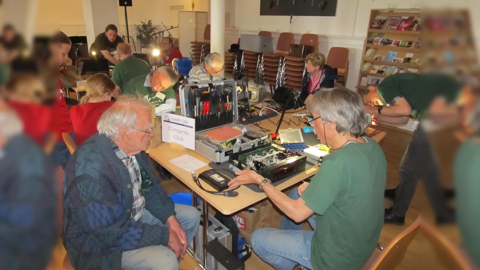 Am Samstag, 30. Mai, öffnet das RepairCafé in der Freien evangelischen Gemeinde am Bahnhofplatz 10 wieder seine Türen. (Foto: FeG)