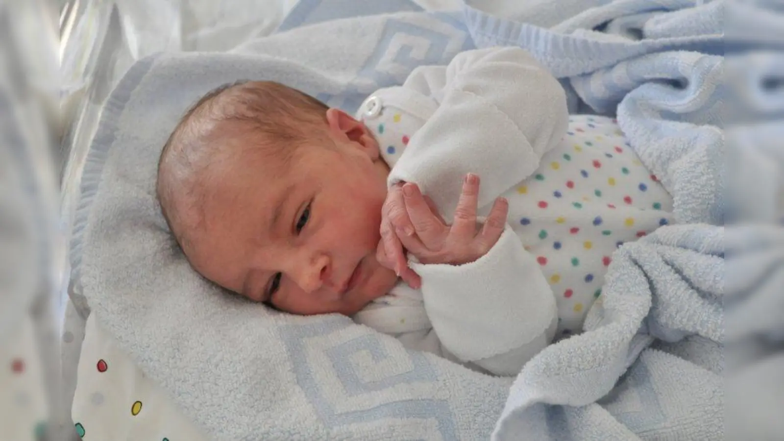 Der kleine Fynn Mike war das fünfhundertste Baby, das im Schongauer Krankenhaus auf die Welt geholt wurde. (Foto: Krankenhaus GmbH)