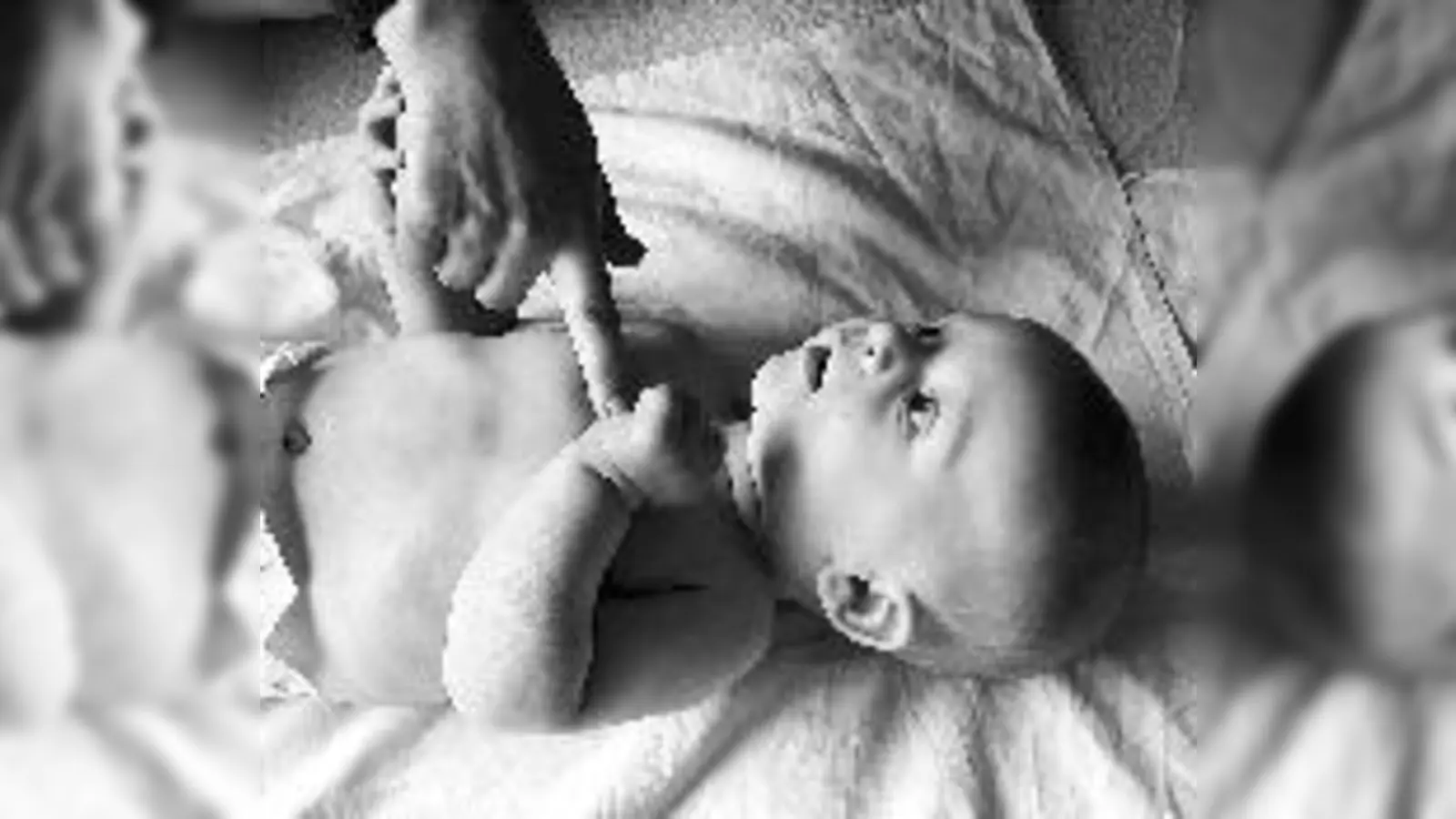 Gesund für die körperliche und geistige Entwicklung: Babymassage.	 (Foto: VA)