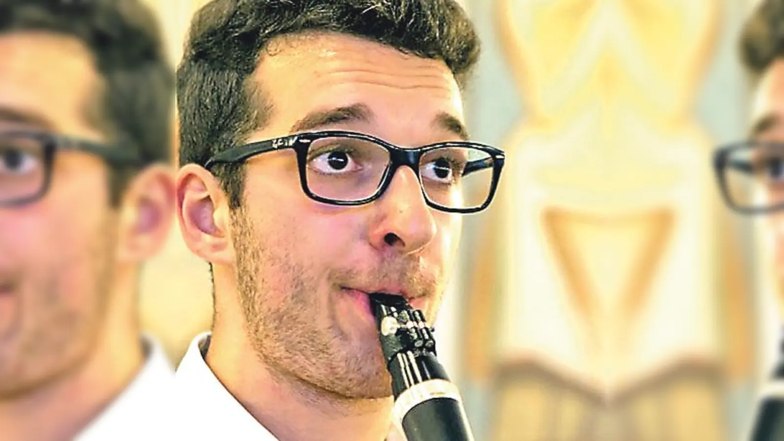 Der erst 19-jährige Adam Ambarzumjan spielt Mozarts Klarinettenkonzert wie kaum ein zweiter.	 (Foto: VA)