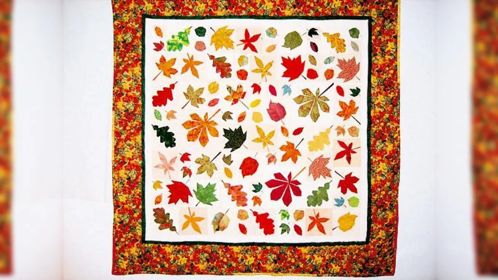 Diesen Gemeinschaftsquilt kann man bei der Quiltausstellung in Unterhaching gewinnen.  (Foto: Privat)