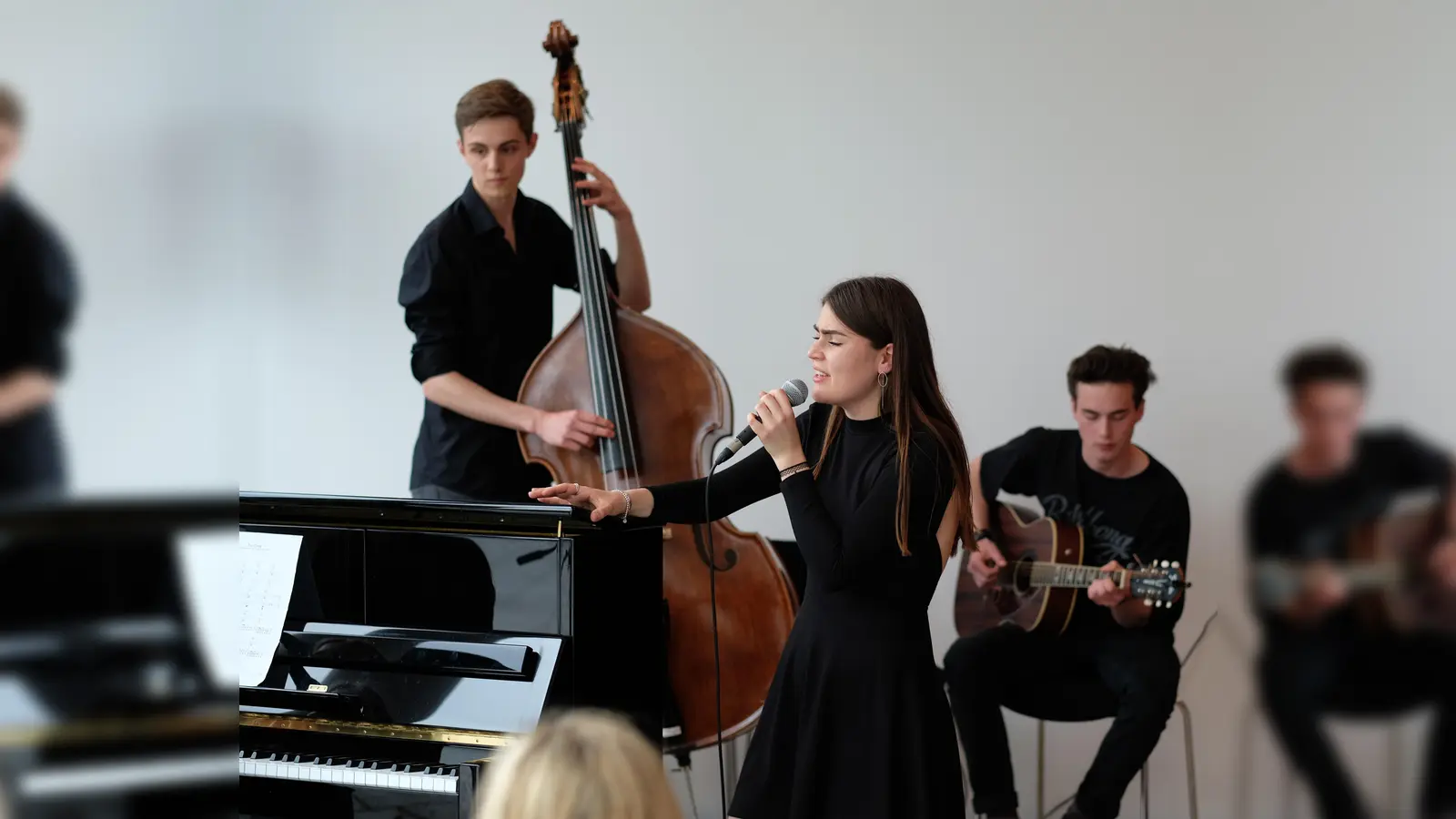 Am Tür-auf-Tag zeigen die Schüler der Musikschule einen Ausschnitt aus dem vielfältigen Programm der Schule. (Foto: Musikschule Grünwald)