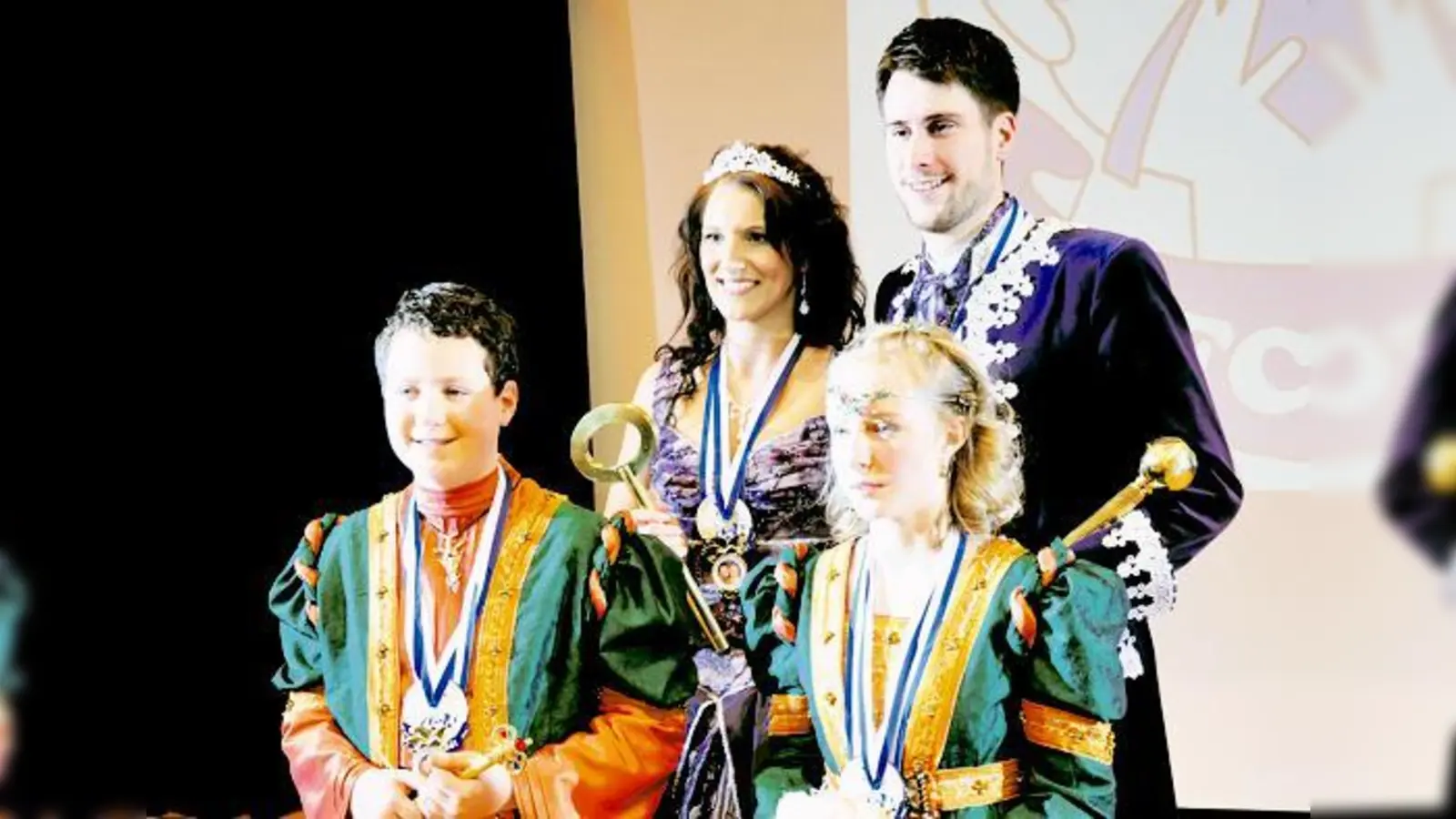 Das kleine und das große Prinzenpaar des UFC: Prinzessin Eve Marie I. und Prinz Simon III. sowie Prinzessin Nicole I. und Prinz Robert I.	 (Foto: UFC)