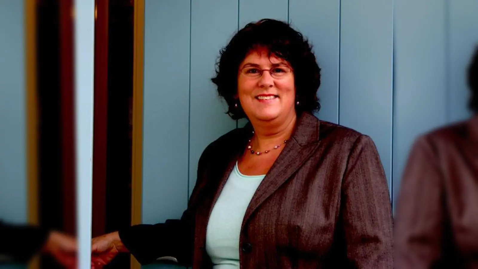 Geschäftsführerin Margareta Förster bleibt den Haarern auch am neuen Standort erhalten. Ansonsten ändert sich nicht nur das Logo der NBH.	 (Foto: Verein)