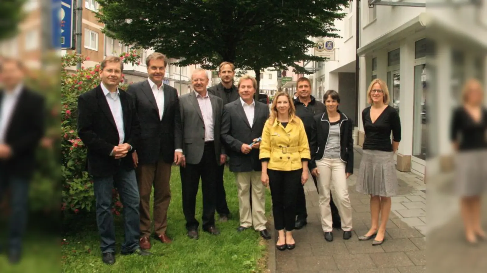 Organisatoren und Fachreferenten der Pasinger Gesundheitstage: (v.l.) Dr. Thomas Schiele, Dr. Frieder Weingartner, Dr. Eduard Brand, Martin Dürrfeld, Dr. Dr. Michael Lippold, Dr. Gabriele Kohl, Dr. Thomas Christmann, Stefanie Igl-Obermüller und Kathleen Graf. (Foto: US)