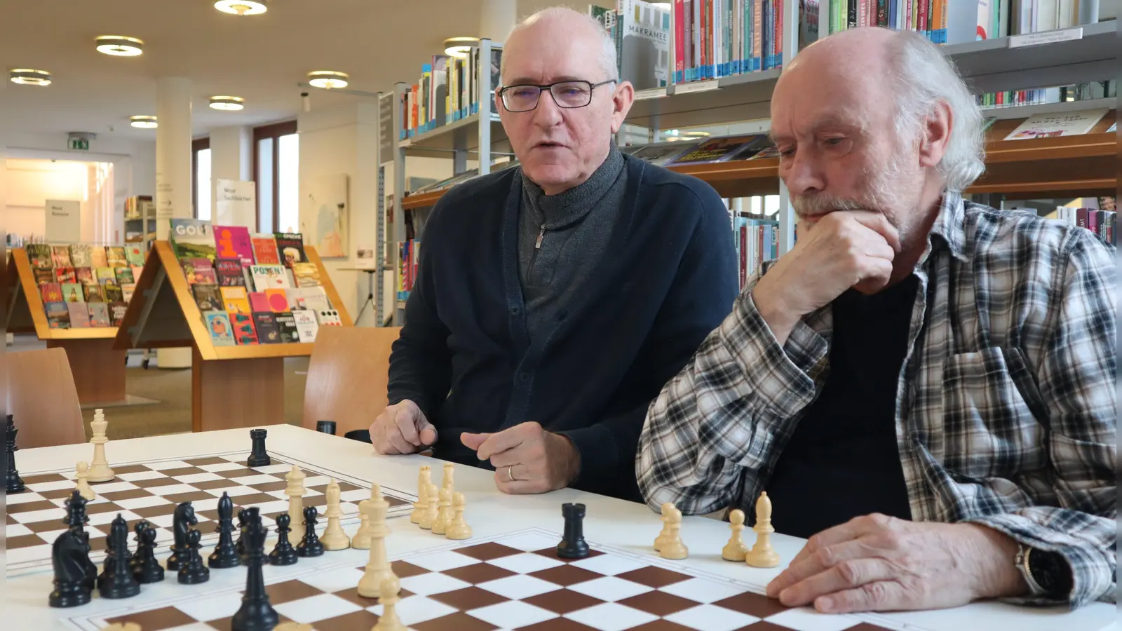 Die Schachrunden für Ältere sind offen für alle, die sich für das Spiel der Könige begeistern. (Foto: Kai Schmidt/Münchener Schachakademie)