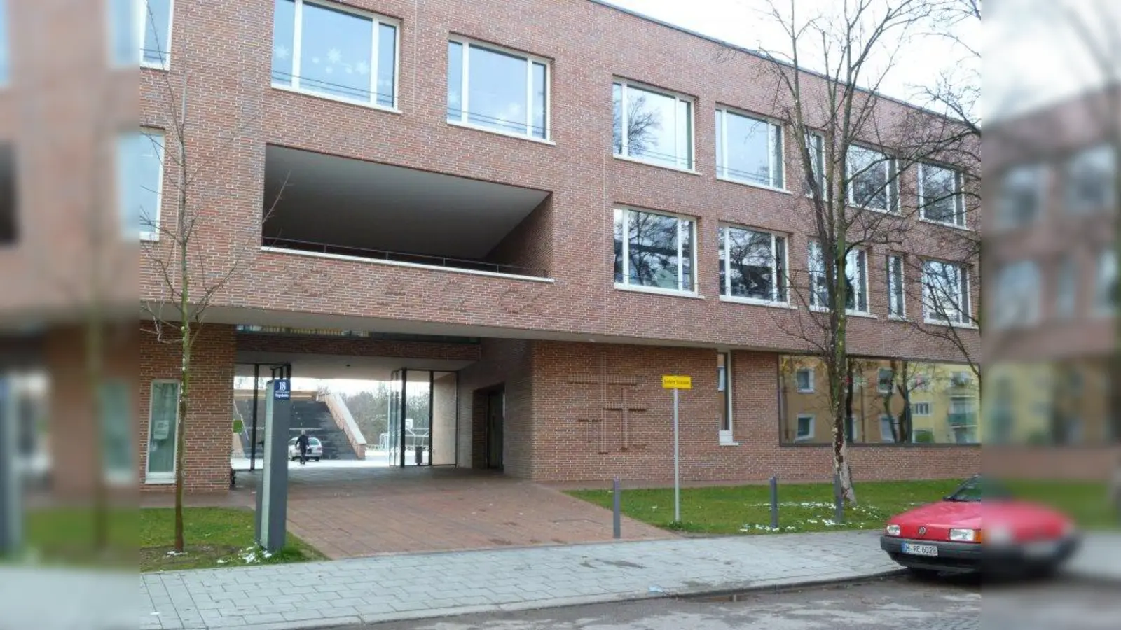 Die evangelische Lukas Schule will in Kooperation mit dem SV Laim die Sportanalge an der Riegerhofstraße 20 erweitern. (Foto: BK)