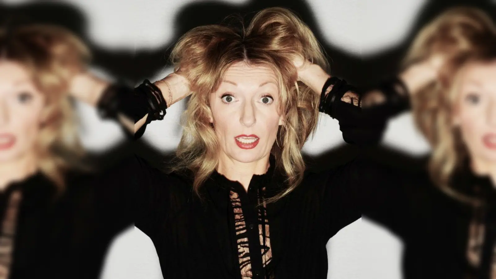 Wie behält man seinen gesunden Menschenverstand angesichts einer immer verrückter werdenden Welt? Monika Gruber macht's vor. (Foto: Tibor Bozi)