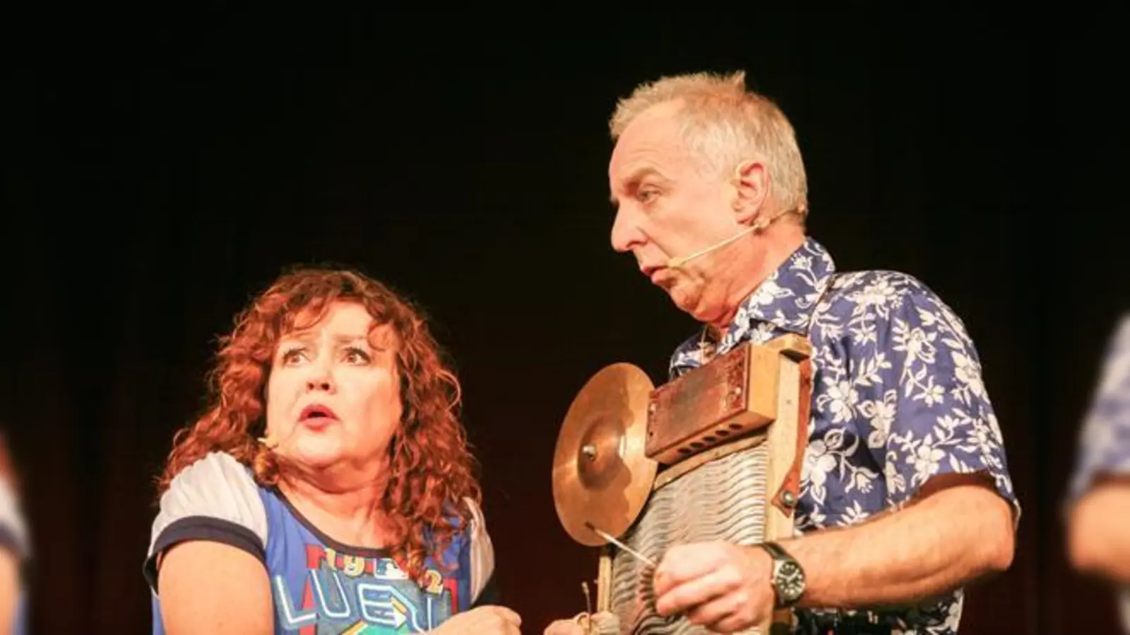 Claudia Schlenger und Hans Meilhamer, alias »Herbert und Schnipsi«, waren gern gesehene Gäste im Garchinger Bürgerhaus.   (Foto: Herbert Becke)