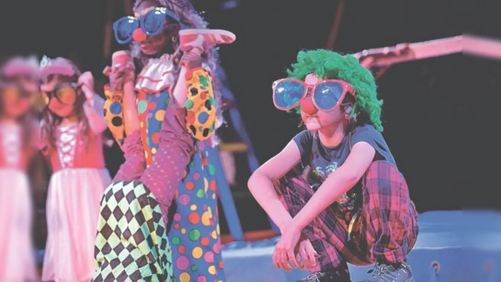 Zuschauer können sich bei der großen Gala auch auf witzige Clownerien freuen.	 (Foto: Max Hofstetter)