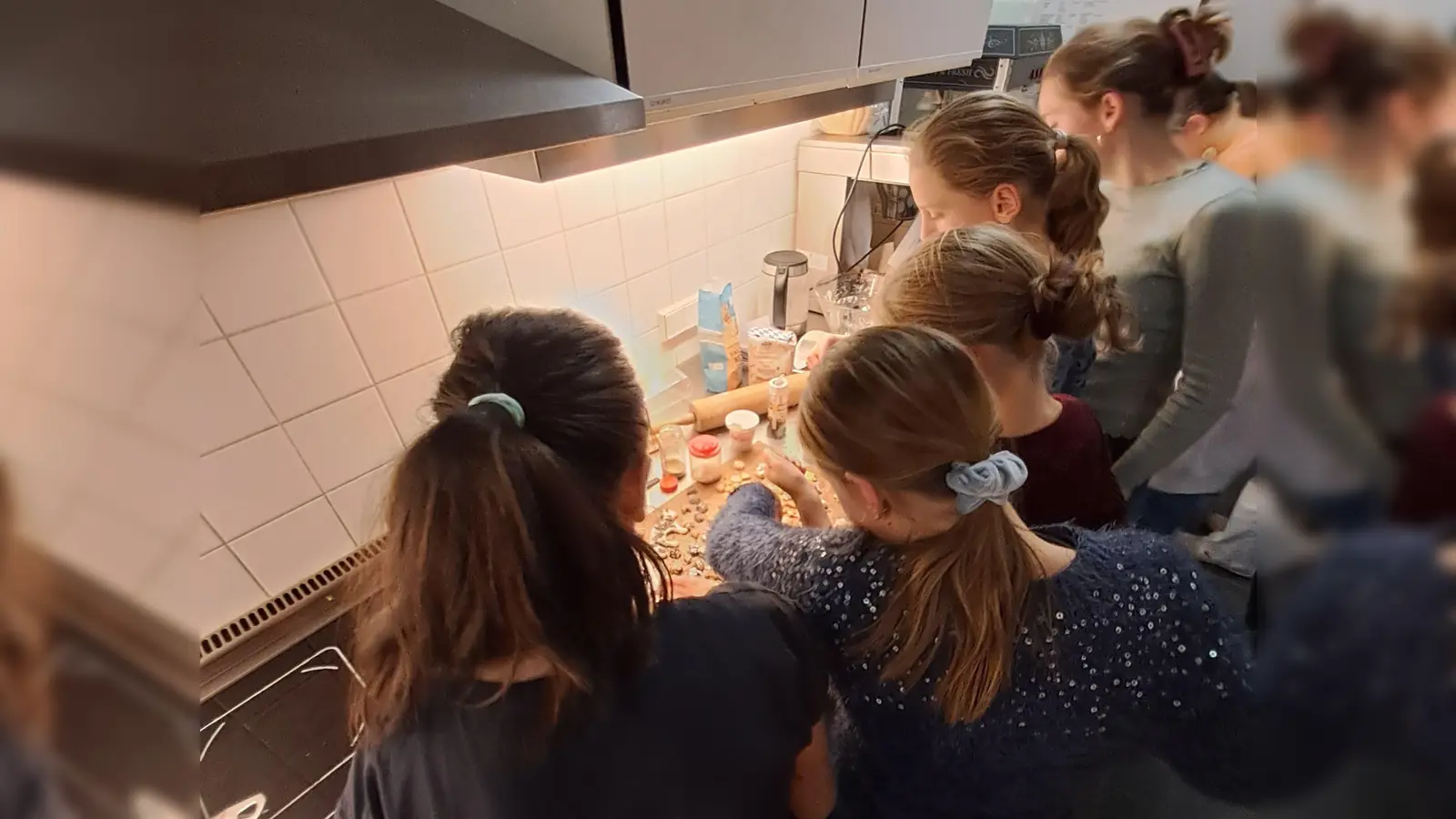 Zum gemeinsamen Kochen und Backen sind Mädchen ab der 5. Klasse eingeladen. (Foto: Echo e.V.)