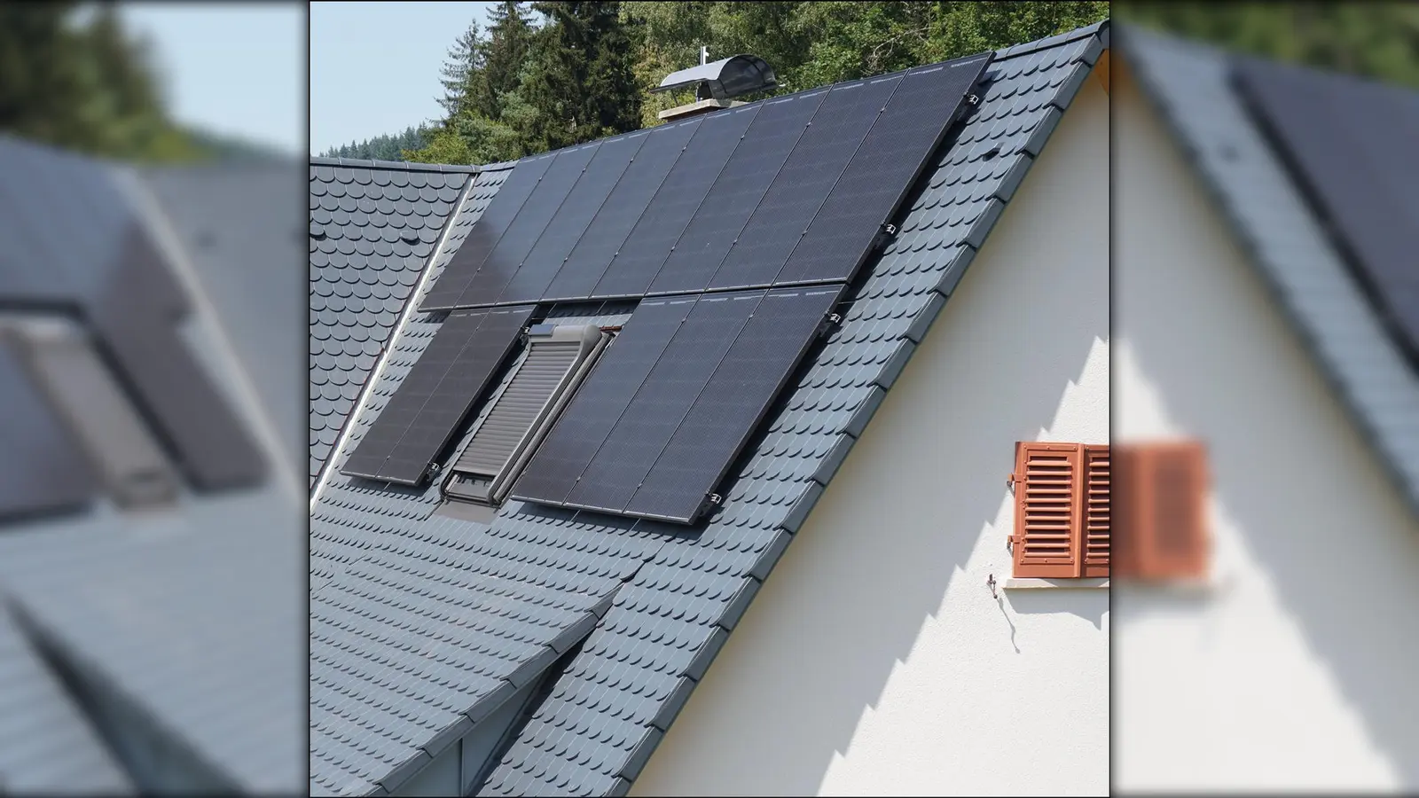 Die Sonne nutzen, um Energie und Kosten zu sparen: Photovoltaik-Systeme leisten einen wichtigen Beitrag zum Klimaschutz. (Foto: Creaton/txn)