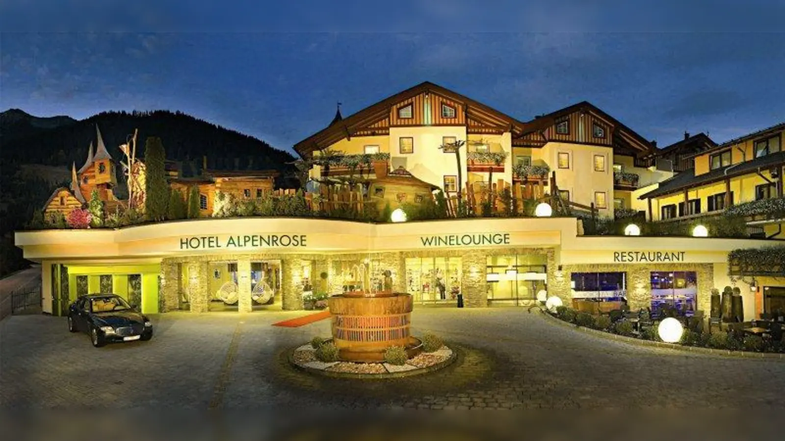 Den perfekten All-inclusive-Luxus-Familienurlaub bietet das mehrfach ausgezeichnete Kinderhotel Alpenrose. (Foto: pi)