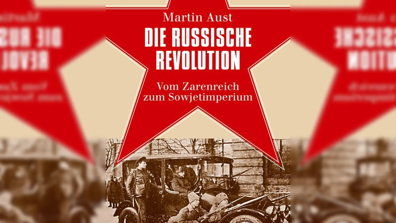 Martin Aust erklärt, wie einem ganzen Volk die Neuordnung des Gesellschaftssystems vorgeschrieben wurde.	 (Foto: Verlag)