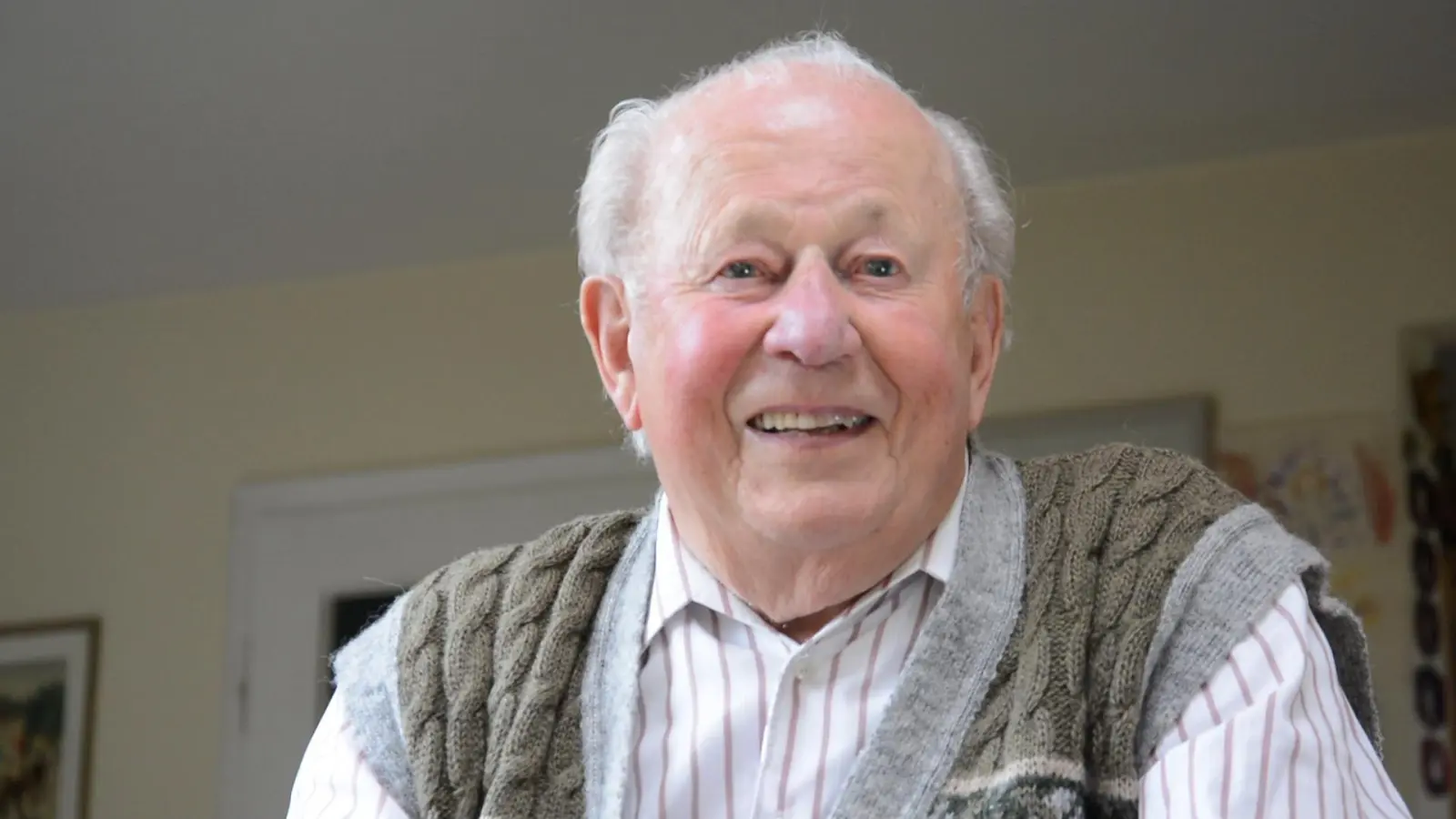 Prof. Rudolf Fritsch gehört zu den neun Zeitzeugen, die Michael von Ferrari und Kirsten Althof für ihr Filmprojekt Rede und Antwort standen. (Foto: VA)