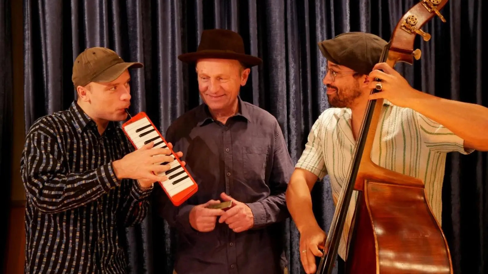 „Free Beer &amp; Chicken” präsentiert ein Programm von Blues und Zydeco bis hin zu karibischen Klängen - zu hören am Donnerstag, 25. Juni, ab 18 Uhr im Gastrozelt am Festplatz an der St.-Veit-Straße. (Foto: FBaCH)