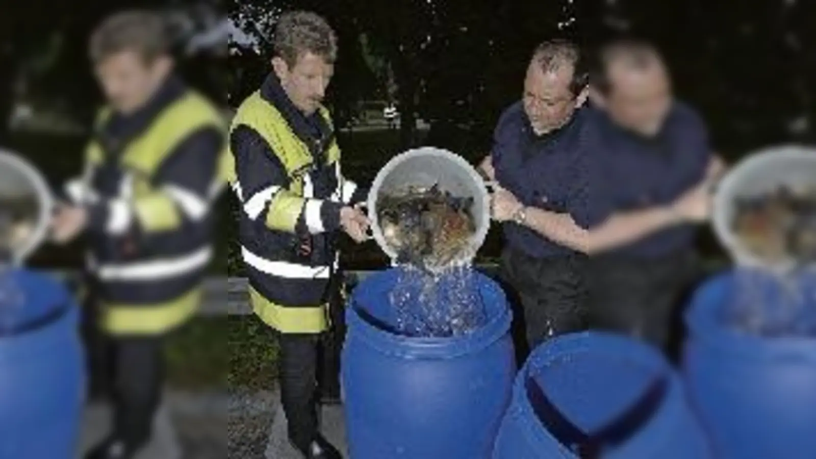 Sauerstoff-Kur der Feuerwehr für Karpfen &amp; Co. <br><br>	 (Foto: Feuerwehr)