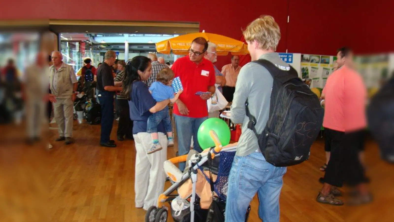 Auch die jüngsten Neubürger wurden willkommen geheißen (Foto: pst)