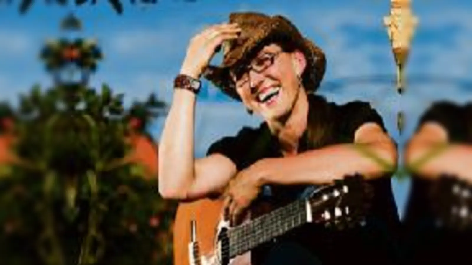 Gratiskarten für Martina Schwarzmann werden in stündlichen Kontingenten von 11 bis 14 Uhr im Foyer vergeben und können nicht reserviert werden.	 (Foto: VA)