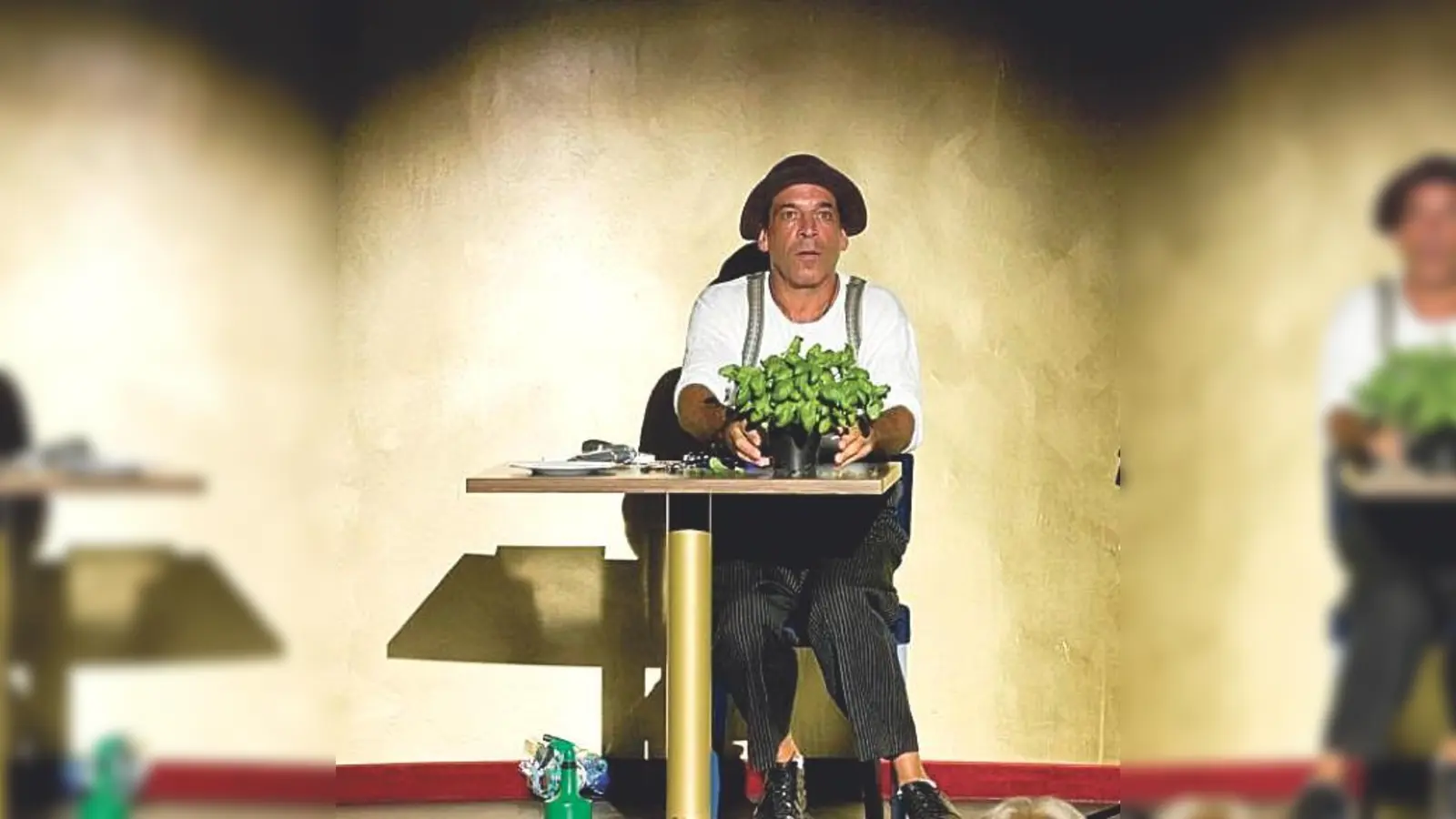 Sein Gesicht ist ein Instrument der Unterhaltung. Peter Shub präsentiert »Shubcraft«.	 (Foto: VA)