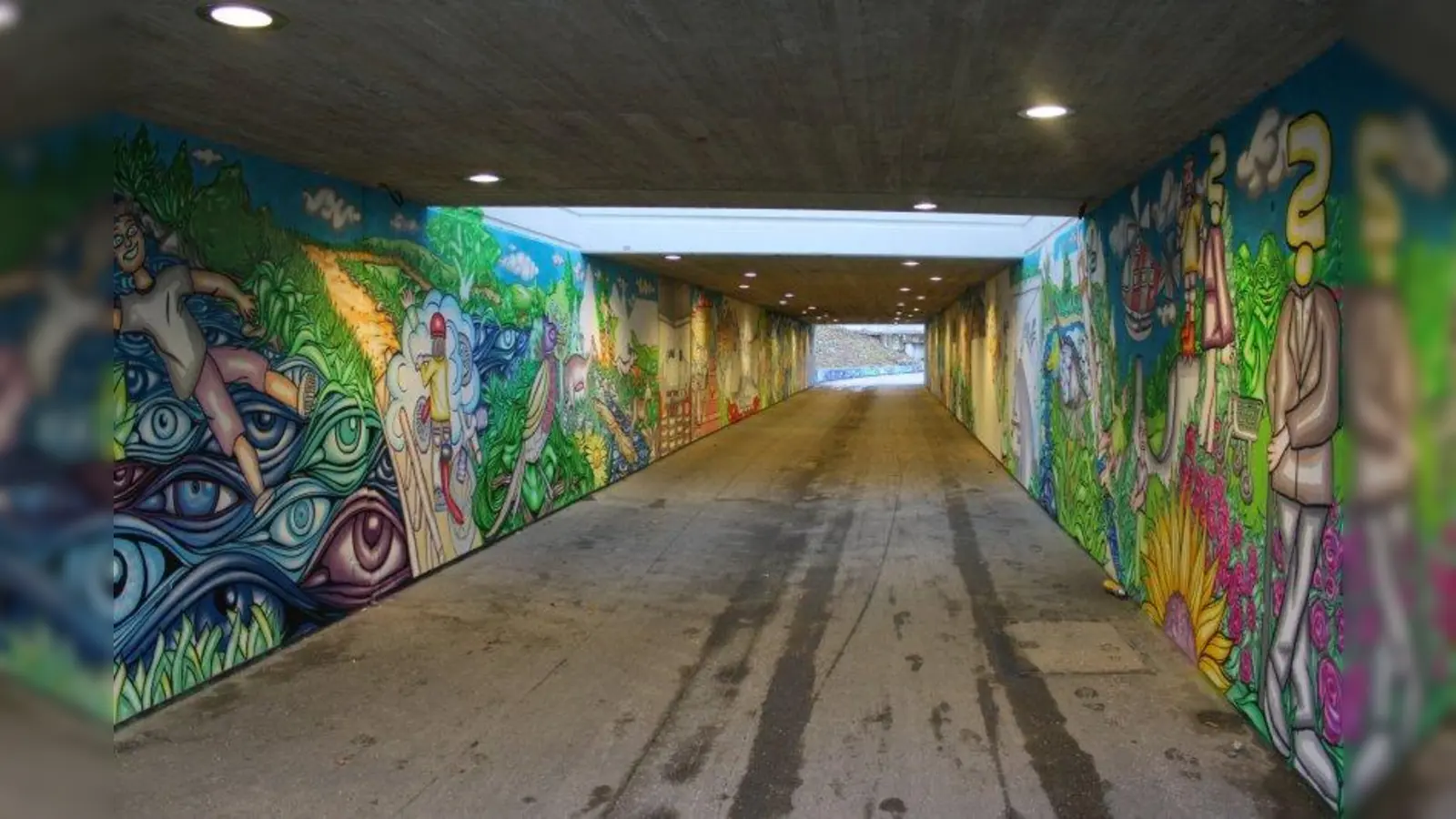 Aktuell wird gerade noch die Fuß- und Radwegunterführung in der Karl-Gayer-Straße künstlerisch gestaltet. (Foto: sb)