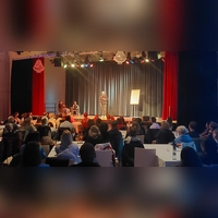 Beim Poetry-Slam im Kulturhaus treffen etablierte Slammerinnen auf Newcomer.  (Foto: Kulturhaus Milbertshofen)