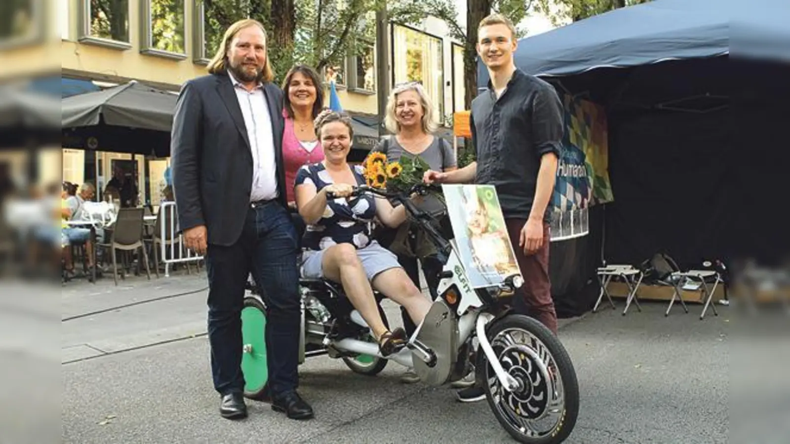Von links: Dr. Anton Hofreiter, MdB, Claudia Köhler und Susanne Kurz, Kandidatinnen für den Bayerischen Landtag, Erika Sturm, Bezirkskandidatin, Florian Siekmann, Kandidat der Grünen Jugend für den Bayerischen Landtag.	 (Foto: oh)