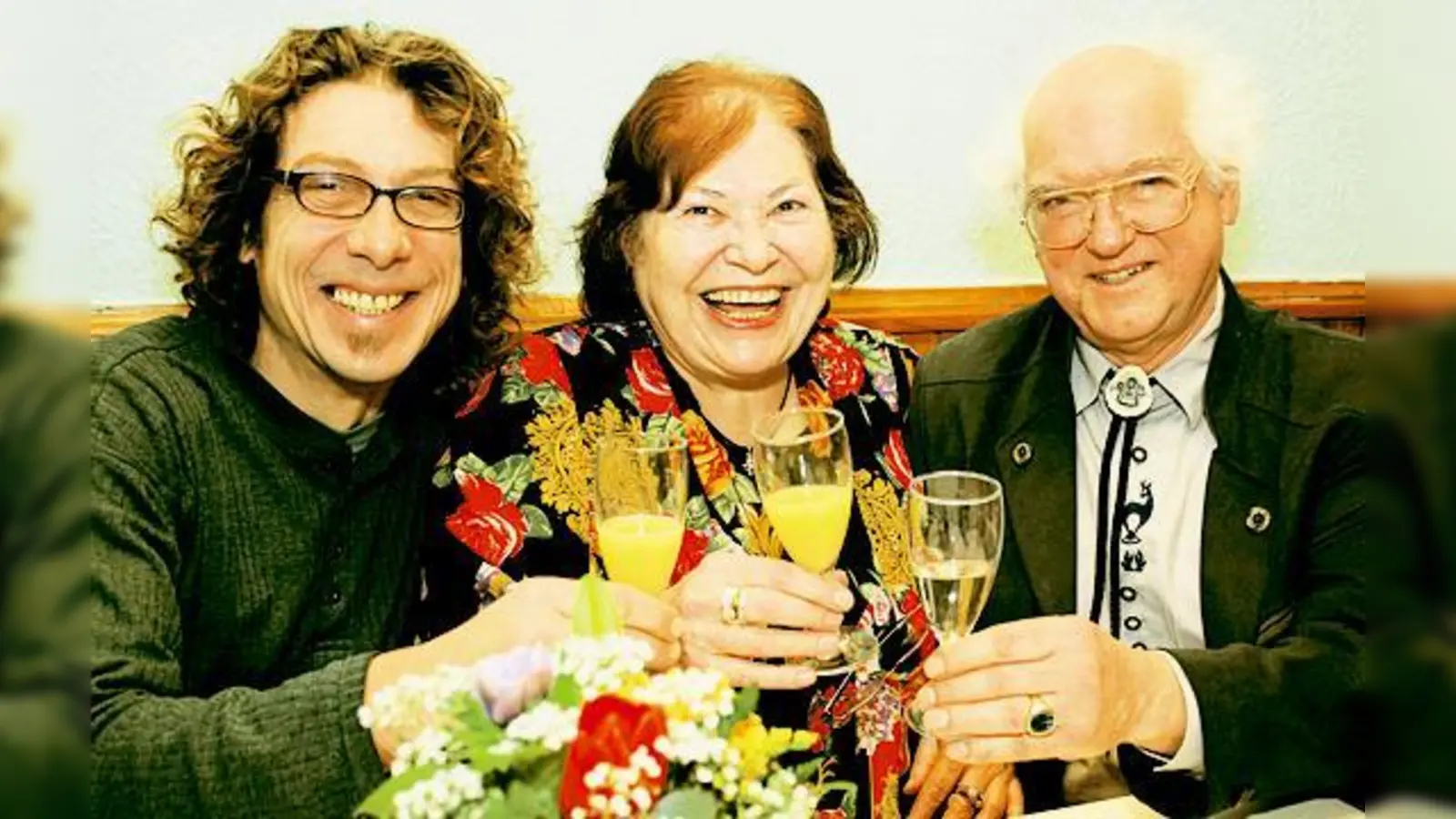 Von links: Manfred Lipke, Ingrid Gertrud Blank-Hofmiller und Ehemann Alfred Hofmiller.  (Foto: Karl Hirt)