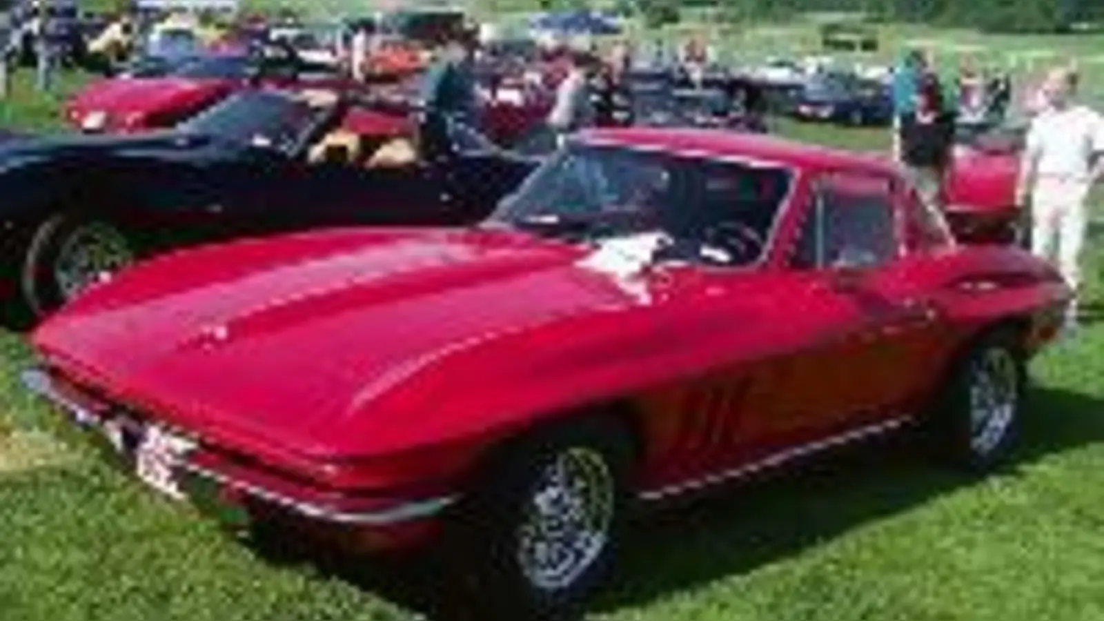 10. Internationales Corvette- und US-Car-Treffen in Riem: Ein Traum in Rot. 	 (Foto: Voßberg)