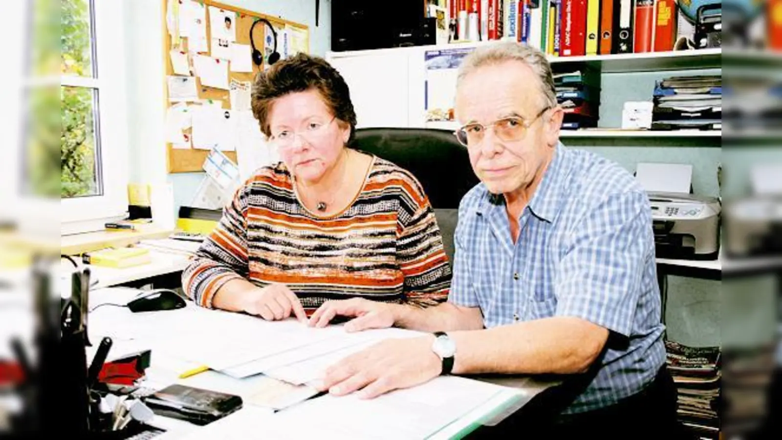 Gabriele Zwicklbauer und Heinz-Jürgen Paul bemängeln die Situation im Seniorenzentrum Bethel München.	 (Foto: ko)